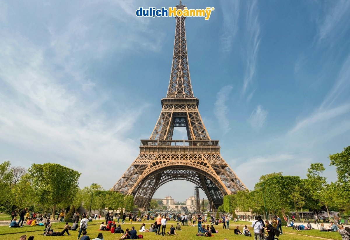 Khám phá thành phố Paris Pháp : Biểu tượng của tình yêu & nghệ thuật 3 paris pháp